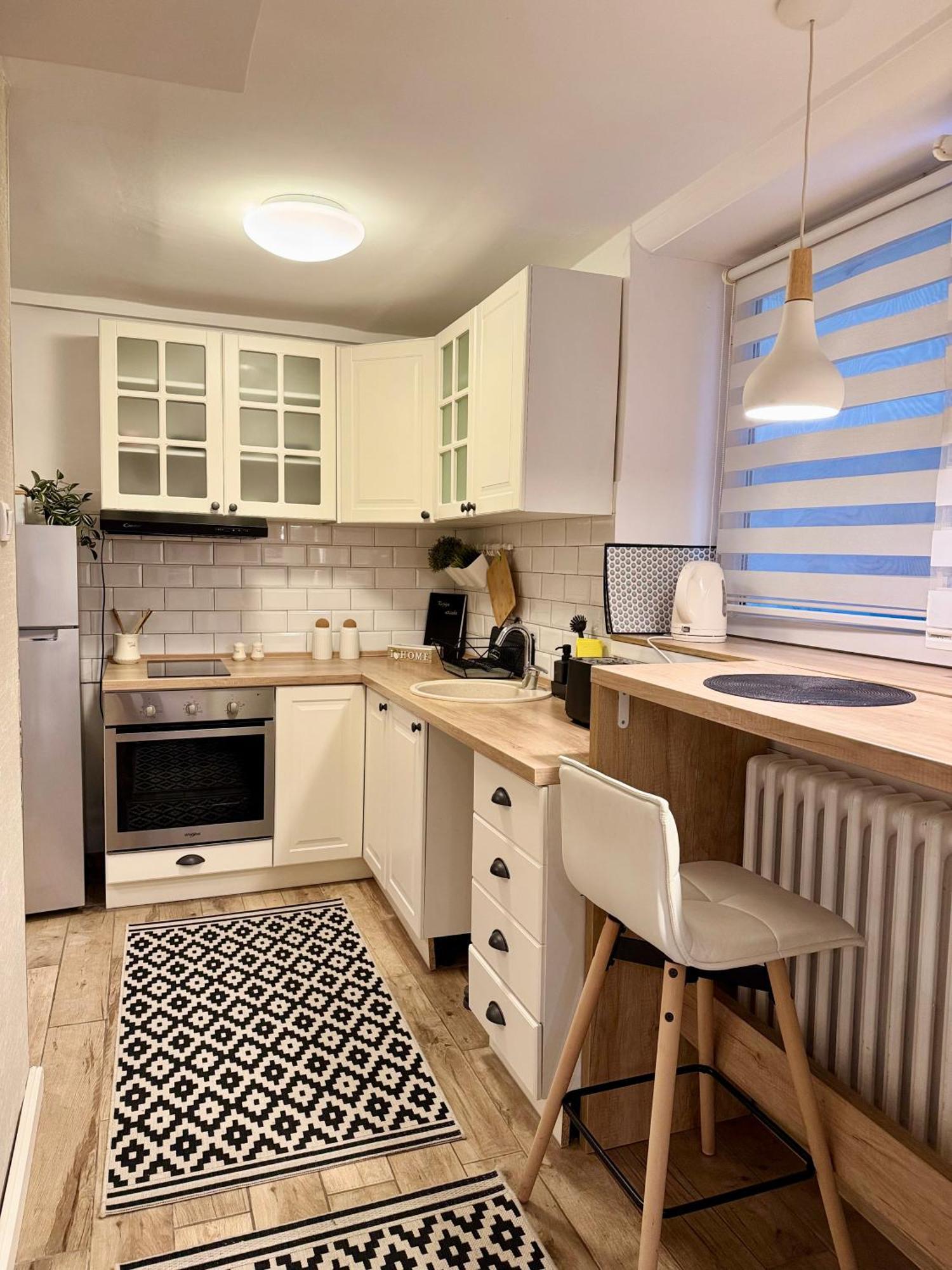 Cozy Haven Apartment เบลเกรด ภายนอก รูปภาพ